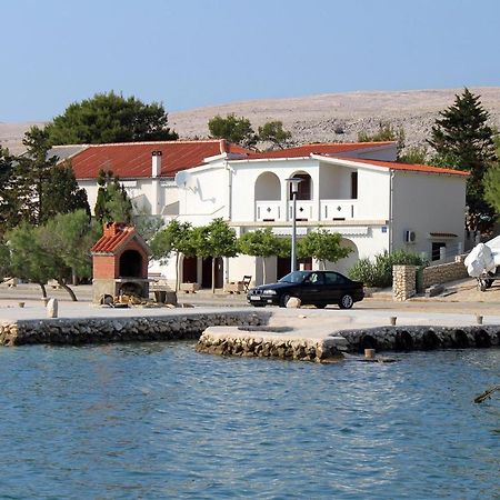 Apartments By The Sea Kustici, Pag - 6335 Zubovići Екстериор снимка